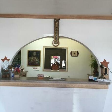 Budget Inn & Suites Freer - Photo3