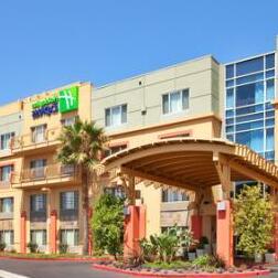 Holiday Inn Express Fremont - Milpitas Central - Photo3