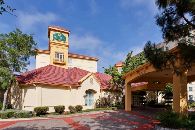 La Quinta Inn & Suites Fremont Silicon Valley - Photo2