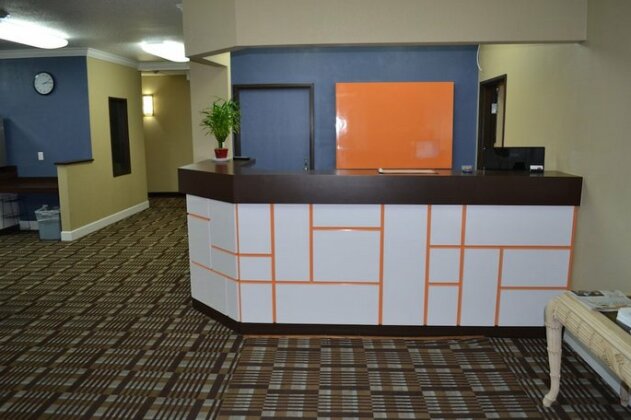 Countryside Inn & Suites Fremont - Photo4