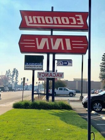 Economy Inn Fresno - Photo2