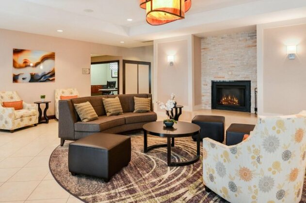 Homewood Suites by Hilton Fresno - Photo2