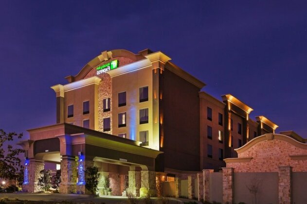 Holiday Inn Express Frisco - Photo2