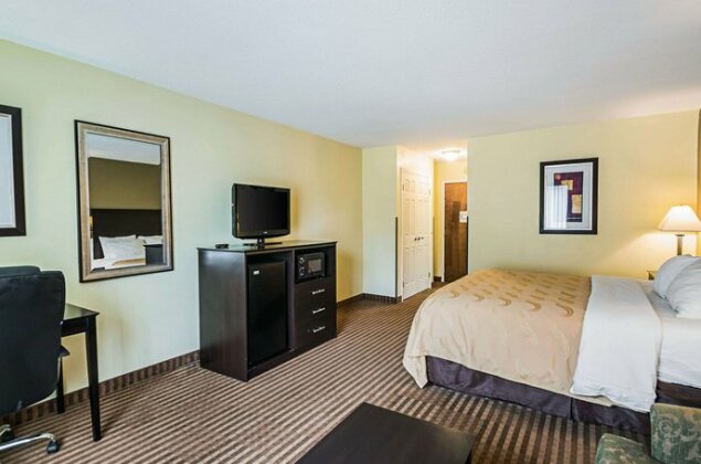Quality Inn & Suites Frostburg-Cumberland - Photo2