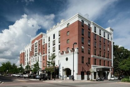 Hampton Inn Suites - Gainesville Downtown