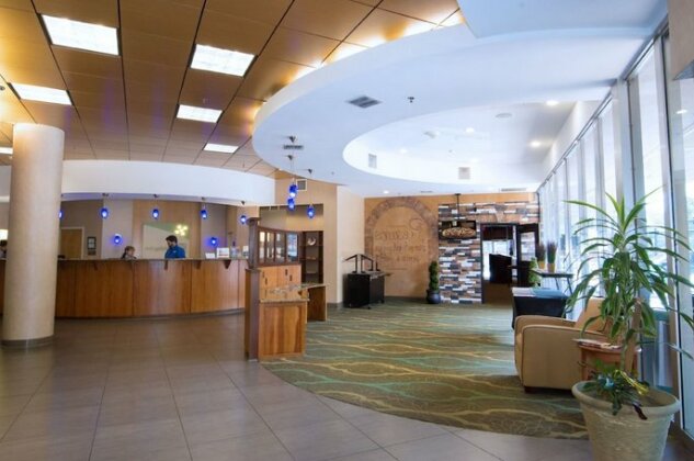 Holiday Inn Gainesville-University Center - Photo3