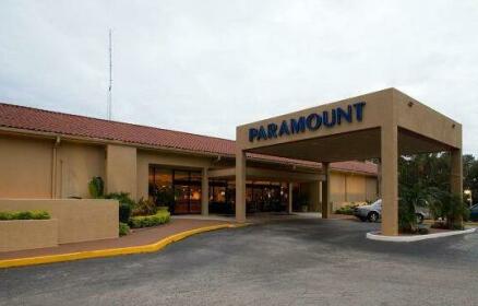 Paramount Plaza Hotel & Suites Gainesville