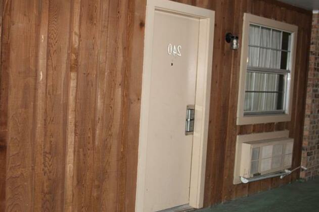 Bayou Inn Motel - Photo2