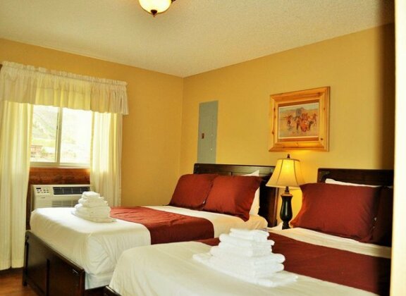 Yellowstone River Suites - Photo3