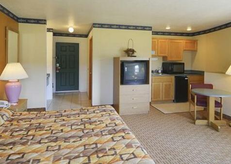 Garibaldi Inn at the Bay - Photo5