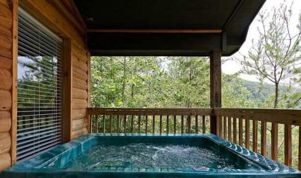 Stony Brook Chalets Gatlinburg - Photo5