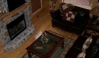 White Oak -2 Bedroom Cabin - GBC 93537 - Photo4