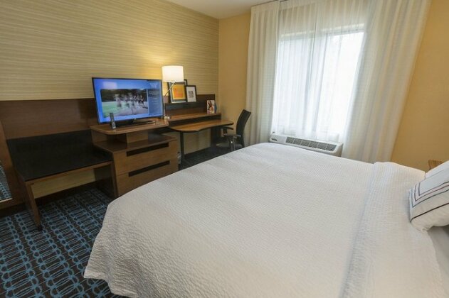 Fairfield Inn & Suites by Marriott Geneva Finger Lakes - Photo5