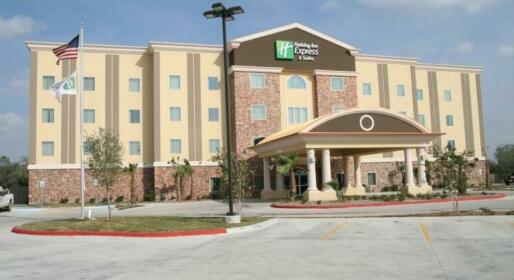 Holiday Inn Express & Suites George West