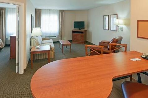 Candlewood Suites Gillette - Photo5