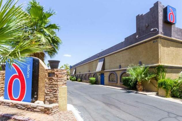 Motel 6 Glendale AZ - Photo2
