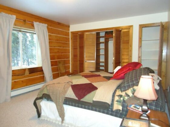 Antler's Rest Bed and Breakfast - Photo2