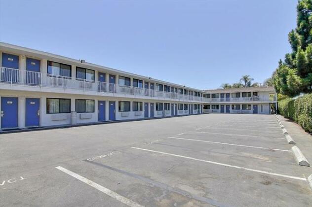 Motel 6 Santa Barbara - Goleta - Photo3