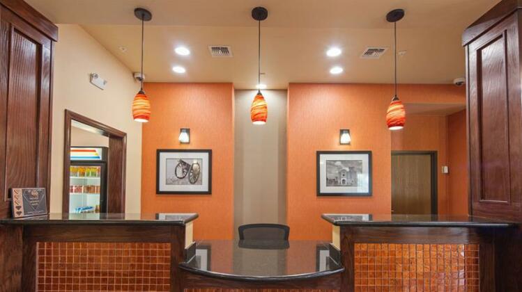 Best Western Plus Goliad Inn & Suites - Photo3