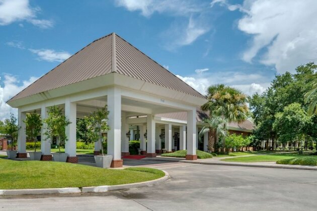 Clarion Inn Conference Center Gonzales - Photo2