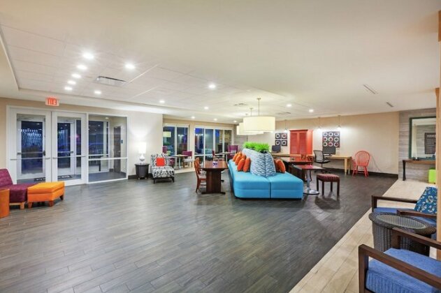 Home2 Suites By Hilton Gonzales - Photo4