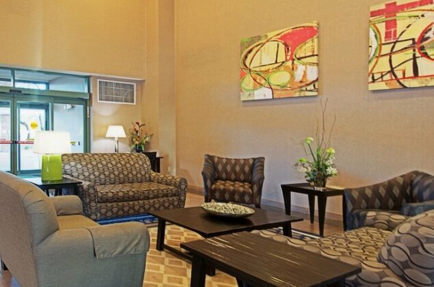 Holiday Inn Hotels and Suites Goodyear - West Phoenix Area - Photo3