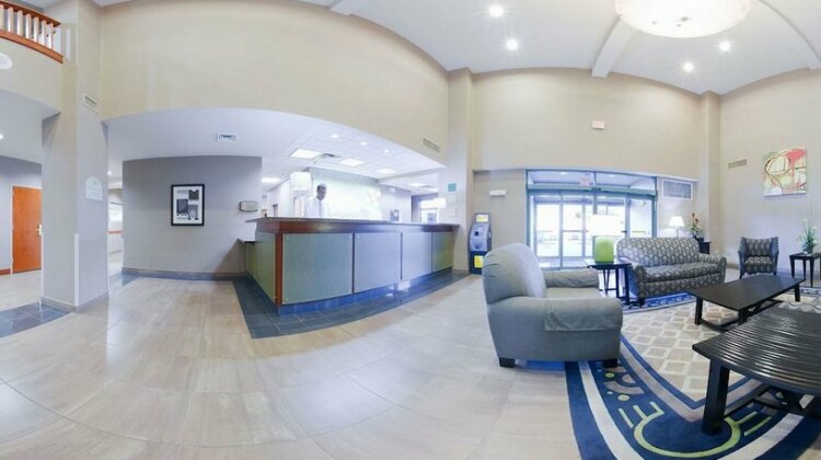 Holiday Inn Hotels and Suites Goodyear - West Phoenix Area - Photo5