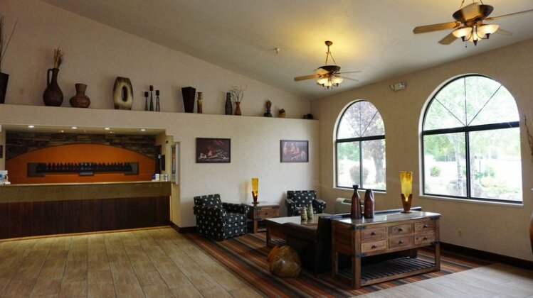 Best Western Grande River Inn & Suites - Photo2