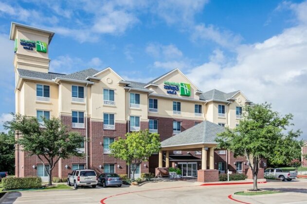 Holiday Inn Express Hotel & Suites Dallas - Grand Prairie I-20 - Photo2