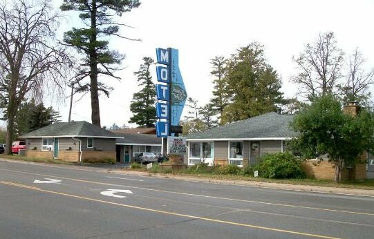 Forest Lake Motel