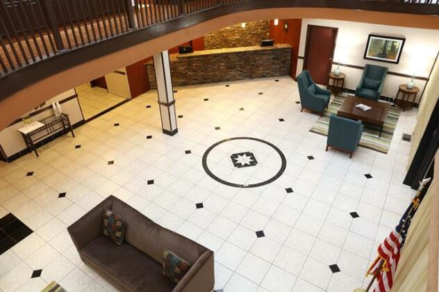 Best Western Hospitality Hotel & Suites Grand Rapids - Photo5