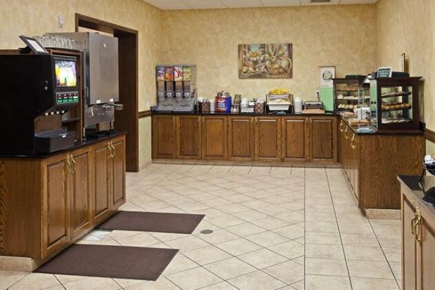 Country Inn & Suites by Radisson Grand Rapids East MI - Photo3
