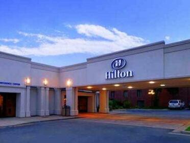 DoubleTree by Hilton Grand Rapids-Airport