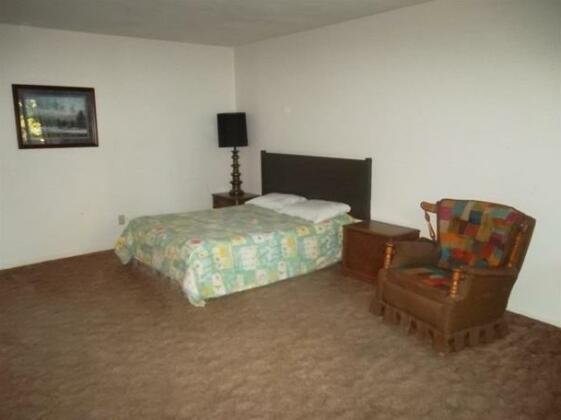 Hillside Inn - Photo5