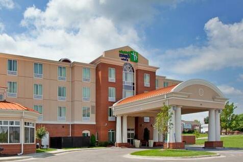 Holiday Inn Express Hotel & Suites Kansas City - Grandview - Photo3