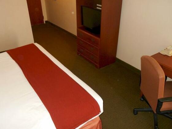 Quality Inn and Suites Grayson - Photo2