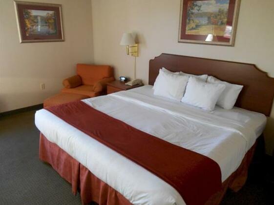 Quality Inn and Suites Grayson - Photo4