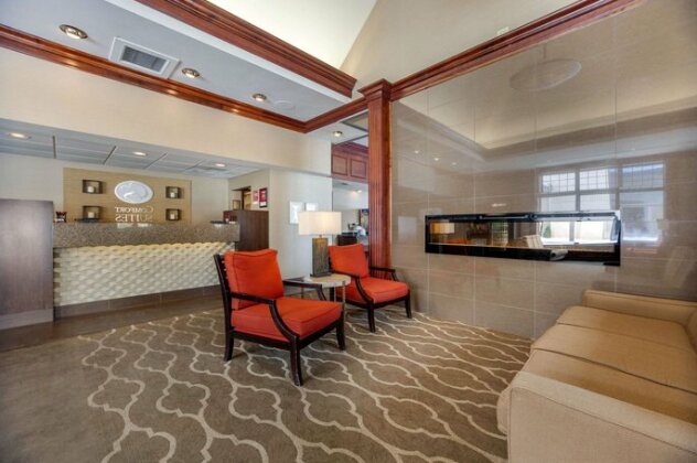 Comfort Suites Green Bay - Photo3