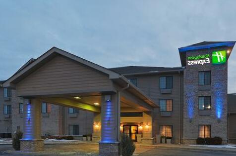 Holiday Inn Express Greensburg - Photo2