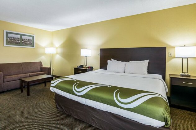 Quality Inn & Suites Greensburg - Photo2