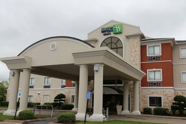 Holiday Inn Express Hotel & Suites Greenville - Photo2
