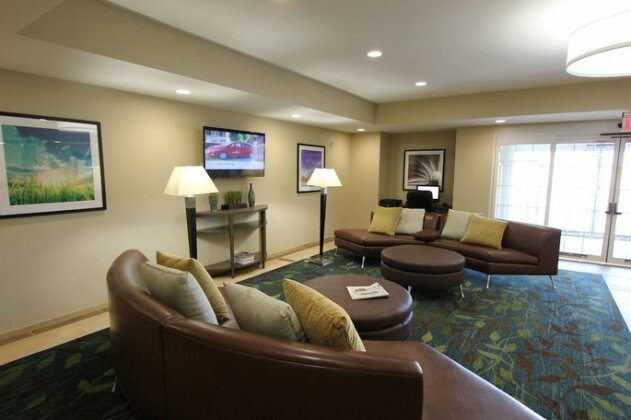 Candlewood Suites Greenville - Photo4