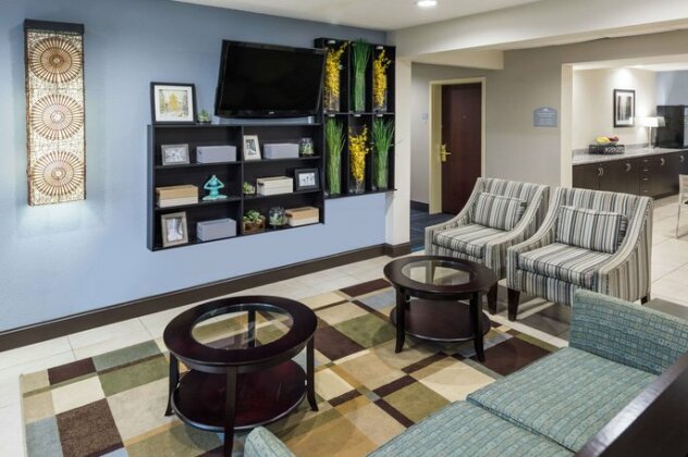 Microtel Inn & Suites - Greenville - Photo5