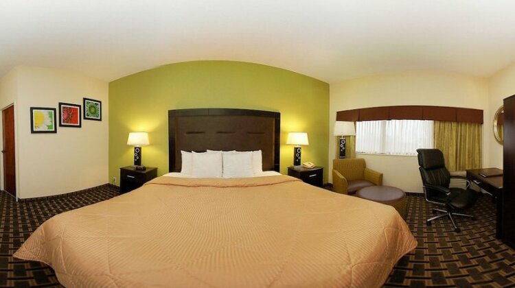 Quality Inn & Suites Greenville - Photo5