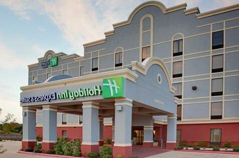 Holiday Inn Express & Suites - Greenwood - Photo2