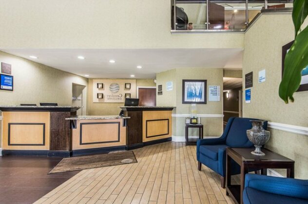 Comfort Inn & Suites Greenwood - Photo4
