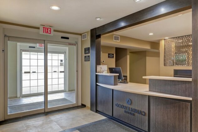Candlewood Suites Indianapolis - South - Photo3