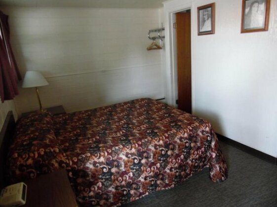 Yellowstone Motel - Photo5