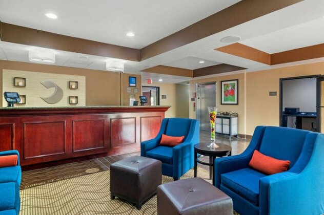 Comfort Inn & Suites Griffin - Photo5