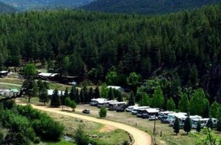 Sierra Bonita Cabins and RV Park - Photo4